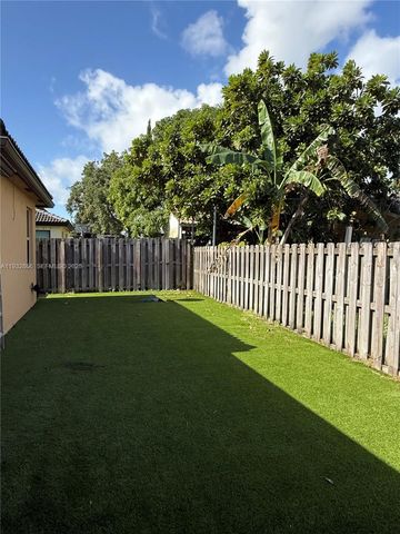 12071 SW 253rd St, Homestead, FL 33032