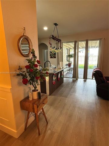 12071 SW 253rd St, Homestead, FL 33032