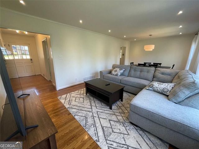 370 Herrington Drive NE, Atlanta, GA 30342