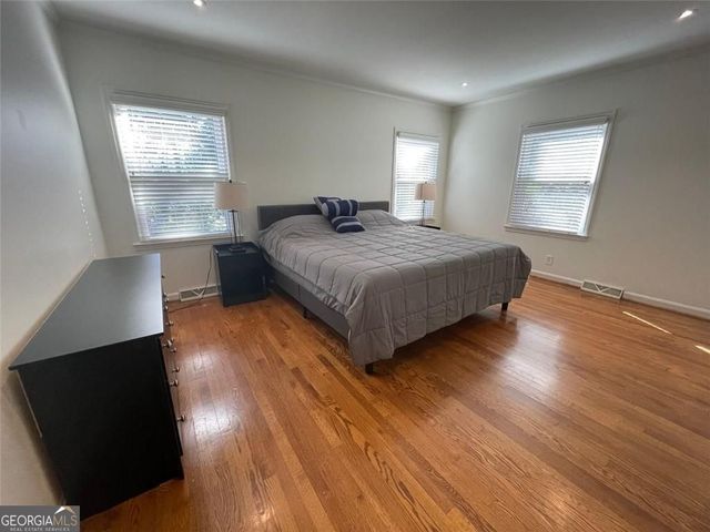 370 Herrington Drive NE, Atlanta, GA 30342
