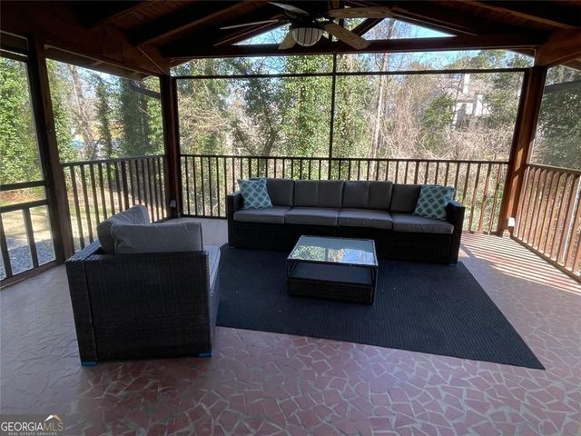 370 Herrington Drive NE, Atlanta, GA 30342