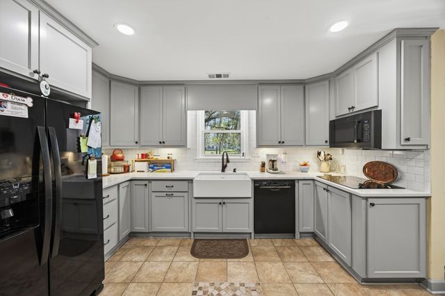 4715 Hwy 165, Meggett, SC 29449