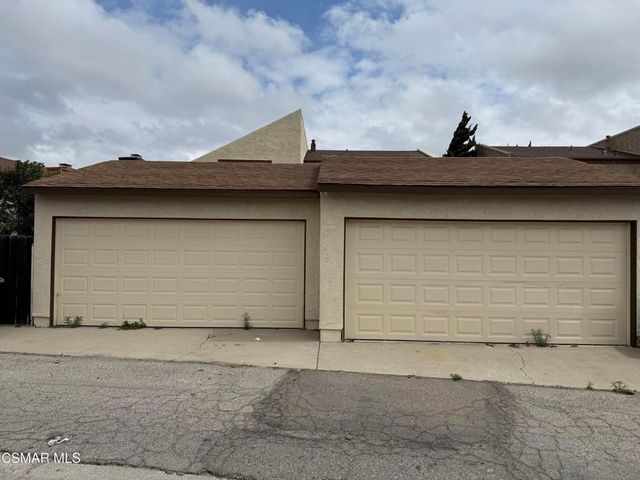 810 W Janetwood Drive, Oxnard, CA 93030