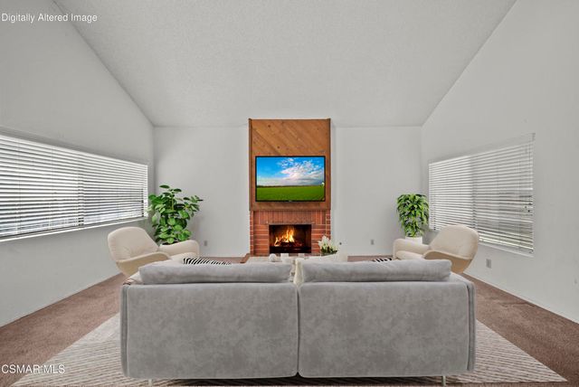 810 W Janetwood Drive, Oxnard, CA 93030