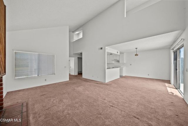 810 W Janetwood Drive, Oxnard, CA 93030