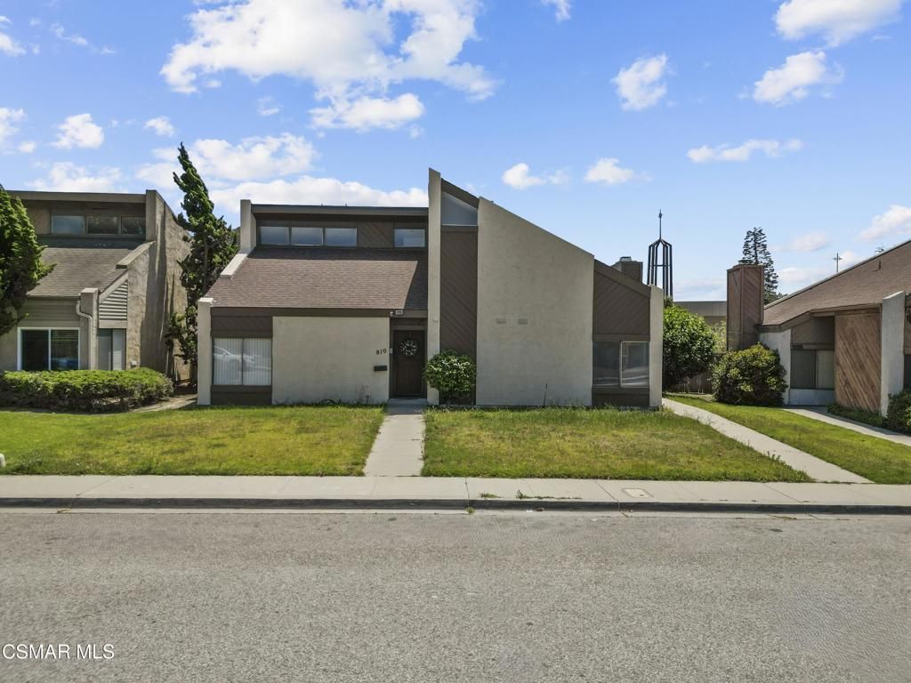 810 W Janetwood Drive, Oxnard, CA 93030