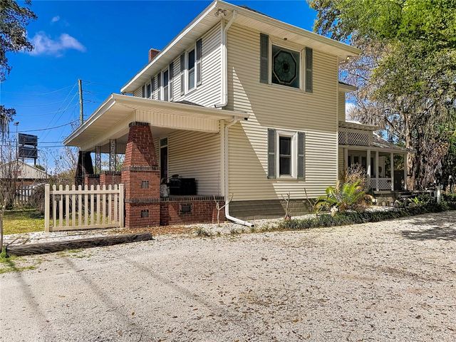 2418 W 1ST STREET, Sanford, FL 32771