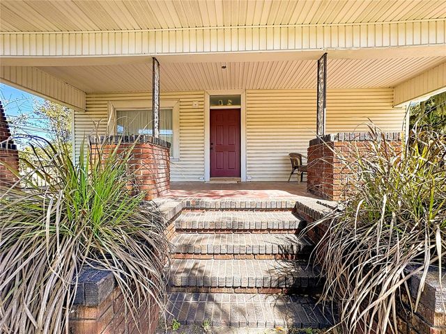 2418 W 1ST STREET, Sanford, FL 32771