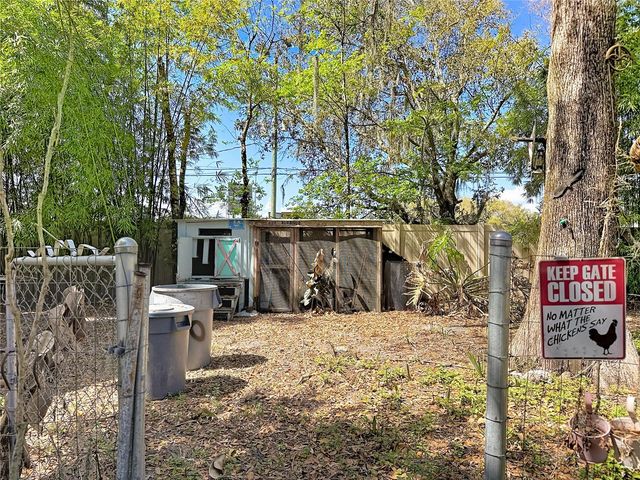 2418 W 1ST STREET, Sanford, FL 32771