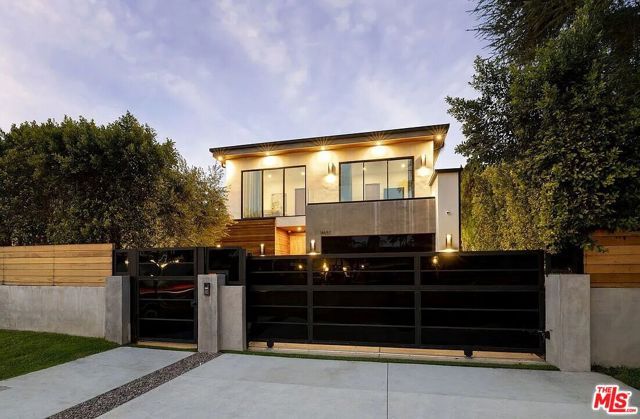 14657 Addison Street, Sherman Oaks, CA 91403