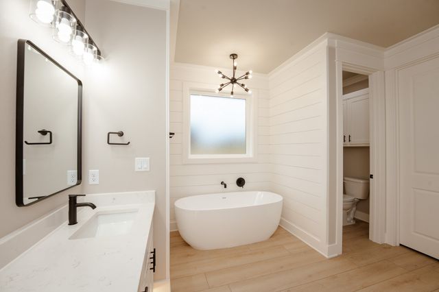 13950 Cedar Vista Lane, Tyler, TX 75704