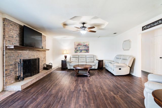 850 Key West Road, Reno, TX 75462