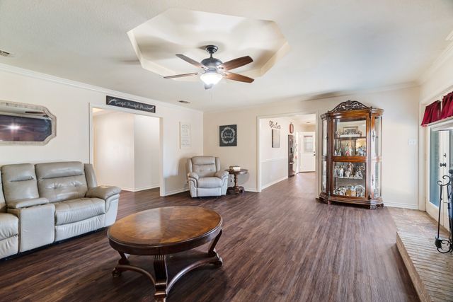 850 Key West Road, Reno, TX 75462