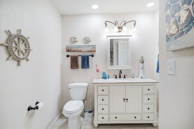 850 Key West Road, Reno, TX 75462