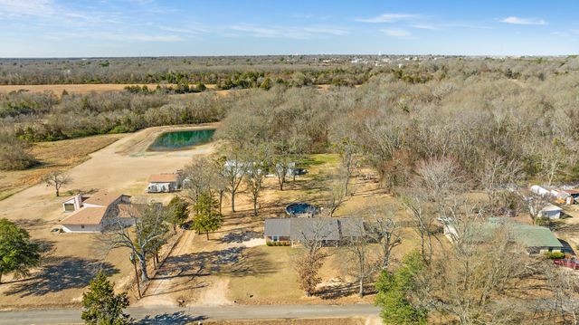 850 Key West Road, Reno, TX 75462