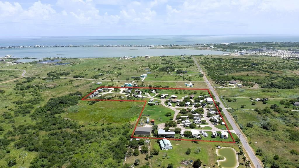 149 Old Salt Lake Rd, Rockport, TX 78382 — photo 3