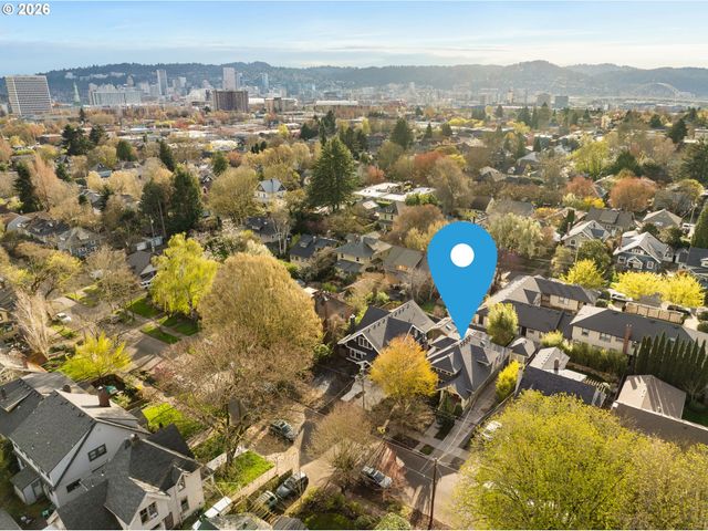 2417 Ne 10TH Ave, Portland, OR 97212