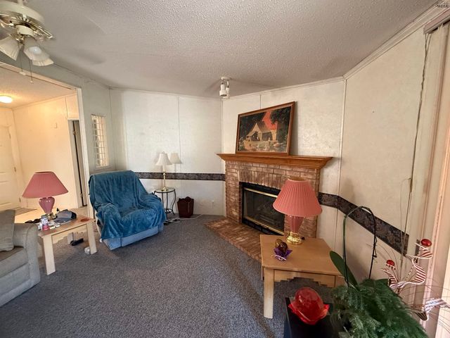 304 N BELMONT AVENUE, Petrolia, TX 76377