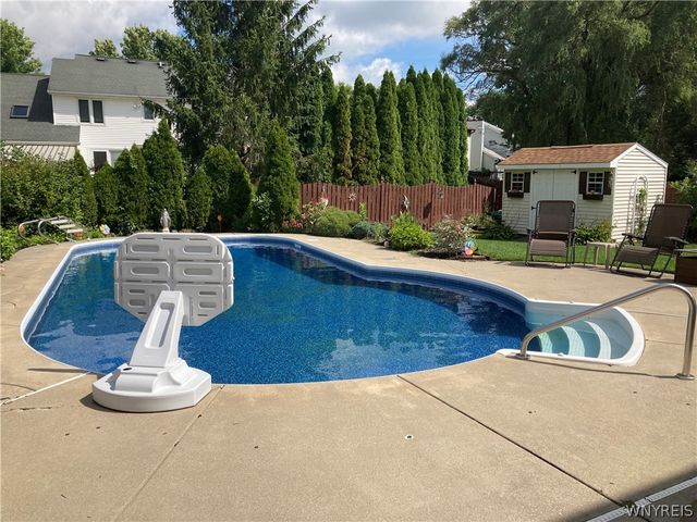 111 Brenridge, Amherst, NY 14051