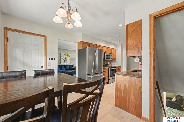 5124 S 121St Street, Omaha, NE 68137