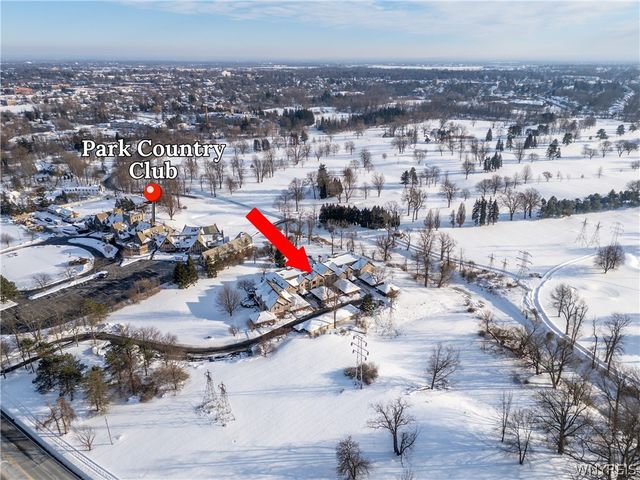 182 Castlebrooke Lane, Amherst, NY 14221