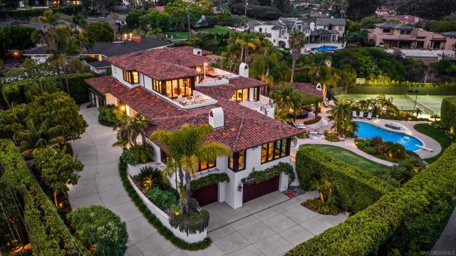 5833 Rutgers Rd, La Jolla, CA 92037
