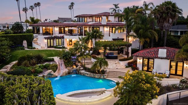 5833 Rutgers Rd, La Jolla, CA 92037