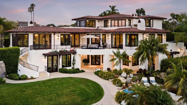 5833 Rutgers Rd, La Jolla, CA 92037