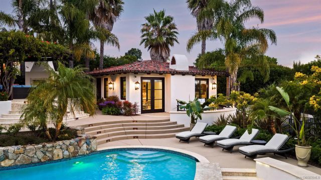5833 Rutgers Rd, La Jolla, CA 92037