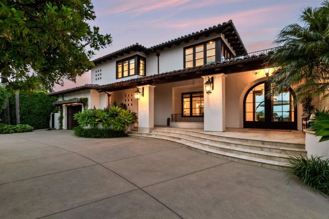 5833 Rutgers Rd, La Jolla, CA 92037
