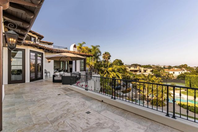 5833 Rutgers Rd, La Jolla, CA 92037
