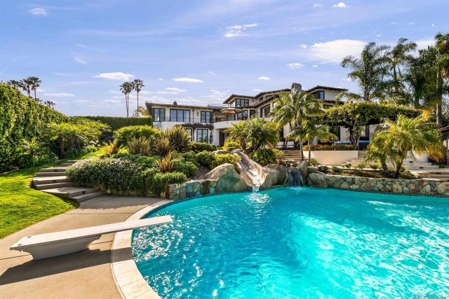 5833 Rutgers Rd, La Jolla, CA 92037