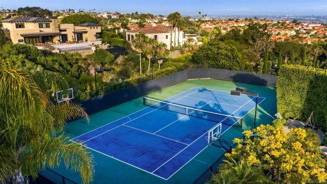 5833 Rutgers Rd, La Jolla, CA 92037