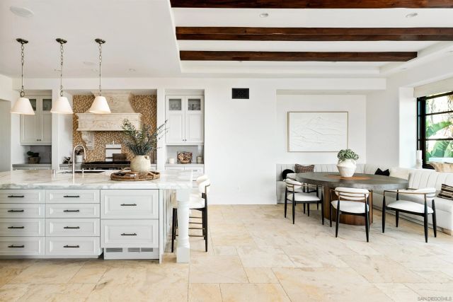 5833 Rutgers Rd, La Jolla, CA 92037
