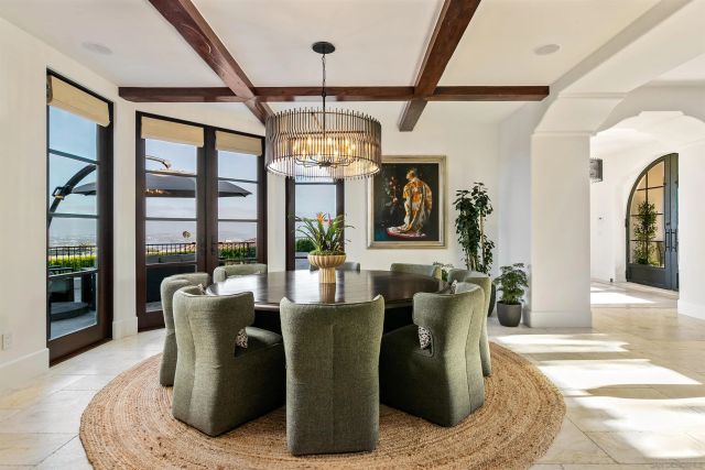 5833 Rutgers Rd, La Jolla, CA 92037