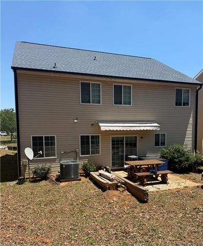 5715 Fisherman Drive, Browns Summit, NC 27214