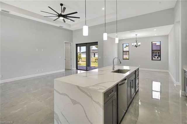 1813 NE 21st ST, Cape Coral, FL 33909