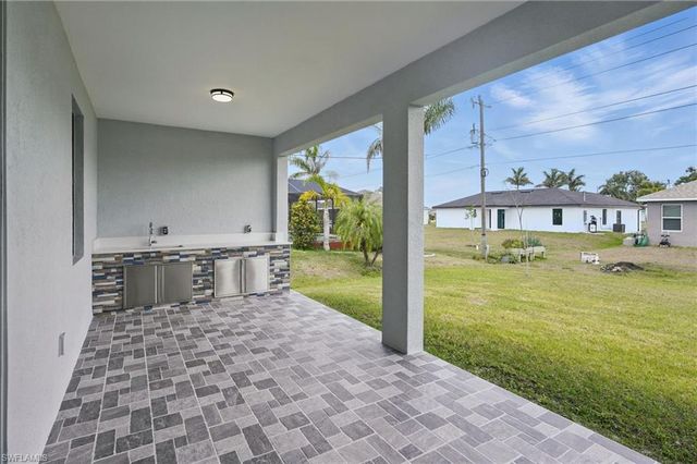 1813 NE 21st ST, Cape Coral, FL 33909