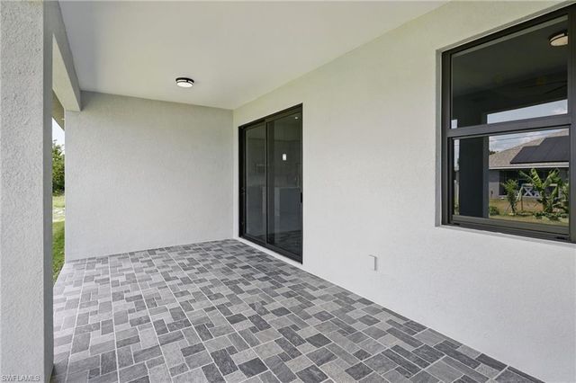 1813 NE 21st ST, Cape Coral, FL 33909