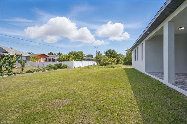 1813 NE 21st ST, Cape Coral, FL 33909