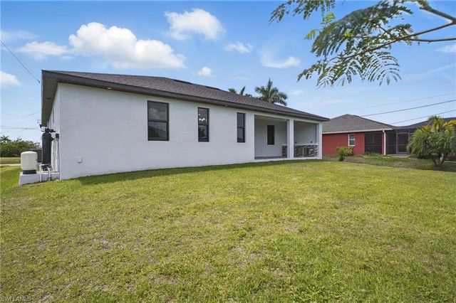 1813 NE 21st ST, Cape Coral, FL 33909