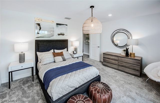 274 Silent Lake DR, Lehigh Acres, FL 33936