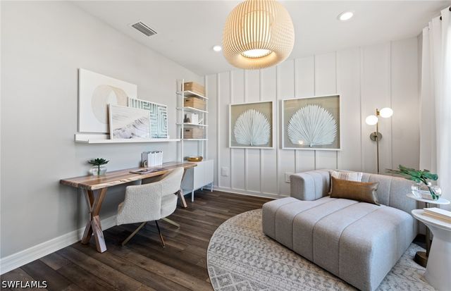 274 Silent Lake DR, Lehigh Acres, FL 33936