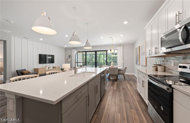 274 Silent Lake DR, Lehigh Acres, FL 33936