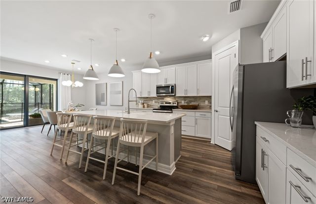 274 Silent Lake DR, Lehigh Acres, FL 33936