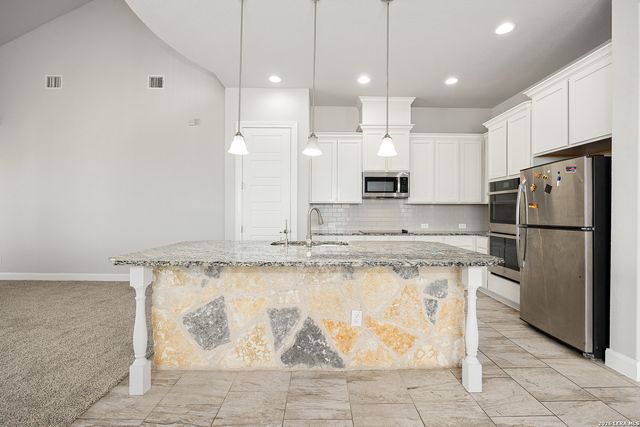 7010 Jalen Ct, Schertz, TX 78154