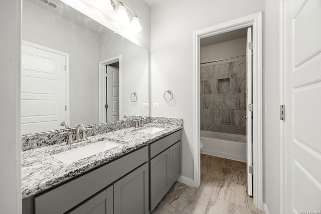 7010 Jalen Ct, Schertz, TX 78154