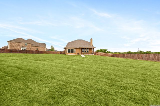 7010 Jalen Ct, Schertz, TX 78154