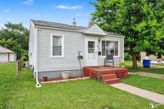 8436 Prospect Avenue, Warren, MI 48089