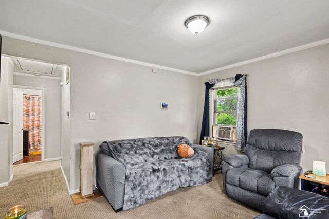 8436 Prospect Avenue, Warren, MI 48089